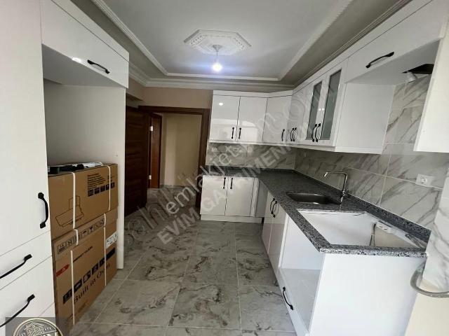 Fevzipaşa Mah. Güzel Konumda 3 Balkonlu 2+1 136m² Kiralık Daire