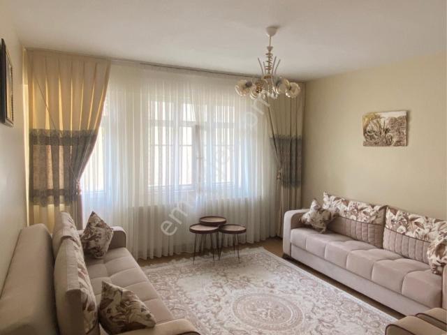 Fevzipaşa Mahallesinde 2+1 Satılık Daire