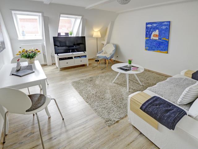 fewo1846 Im Sonnenhof / Modern, centrally located 2 room apartment