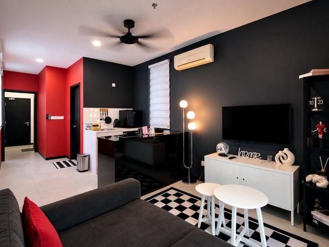 FF STUDIO NEAR LRT Neu Suites Jalan Ampang Stylish Black Red