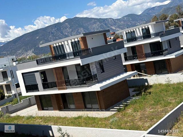 FİNKUM VİLLALARINDA PRESTİJLİ LÜKS YAŞAM ALAN 5+1 VİLLA SATILIK