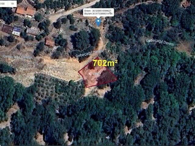 Finike Arif Mahallesi Doğayla İç İçe Müstakil 702m Arsa