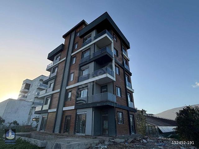 FİNİKE HASYURTTA DENİZE 150 MT HAVUZLU LÜX SATILIK DAİRE