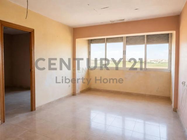 ¡FINANCIACIÓN 100%! PISO DE 3 HABITACIONES EN AVENIDA CONSTITUCIÓN IDEAL PARA REFORMAR E INVERTIR
