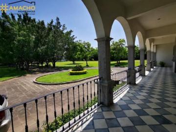 Finca tipo Hacienda en Venta en Yautepec OLC 3118