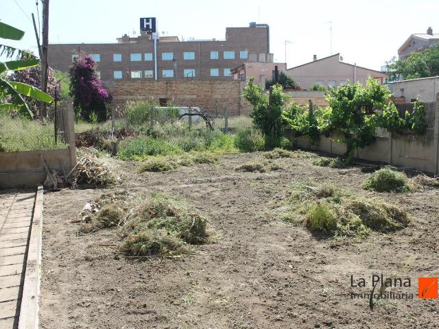 FINCA URBANA EN EL CENTRO DE DELTEBRE TARRAGONA
