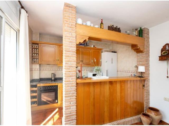 FINCA URBANA ÚNICA CON DOS VIVIENDAS EN GÜÉJAR SIERRA