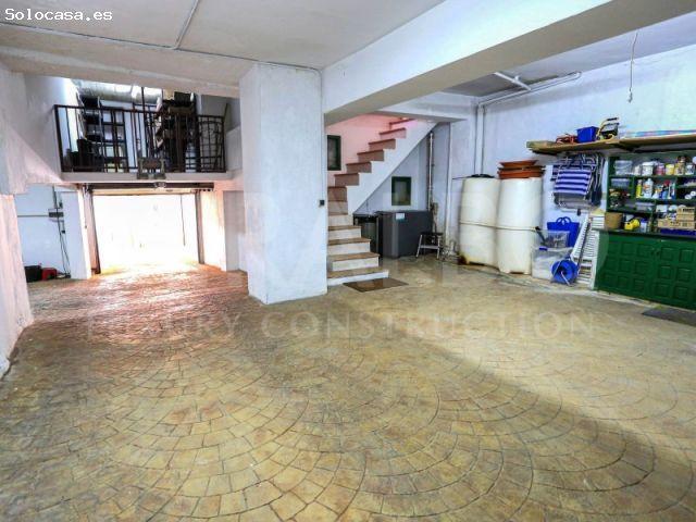FINCA CASCO ANTIGUO Conjunto de propiedades versátil