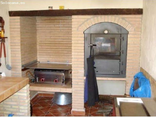 FINCA CON VIVIENDA Y EXPLOTACIÓN AGRÍCOLA EN ACTIVO