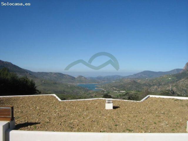 Finca con Viñedos y Bodega. Ronda