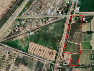 Finca de 3,2 ha con viñedos y casa patronal