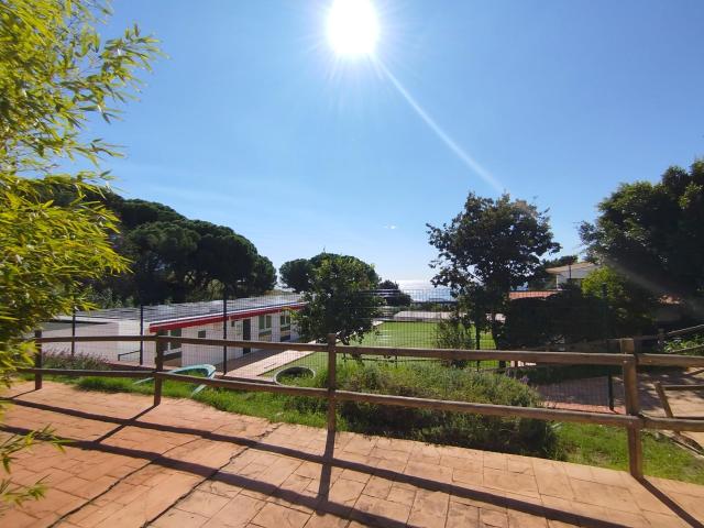 FINCA DESTINADA ACTIVIDAD COMERCIAL CON VIVIENDA INDEPENDIENTE