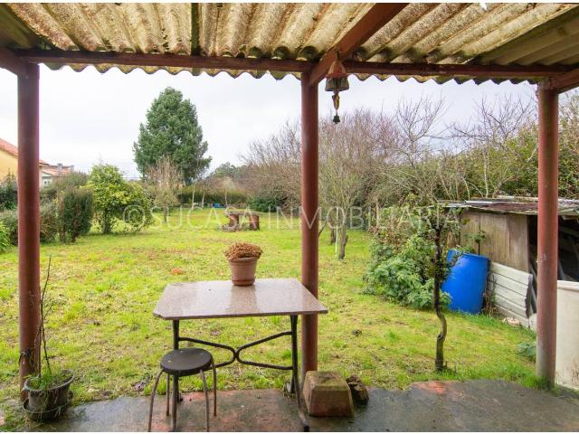 Finca edificable con pequeño fin de semana