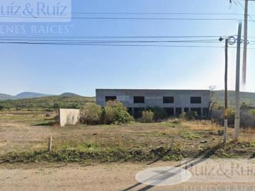 FINCA EN VENTA, BLVD. LA LUZ, ZONA ESTE, PASANDO FRACC. PUERTA DEL SOL