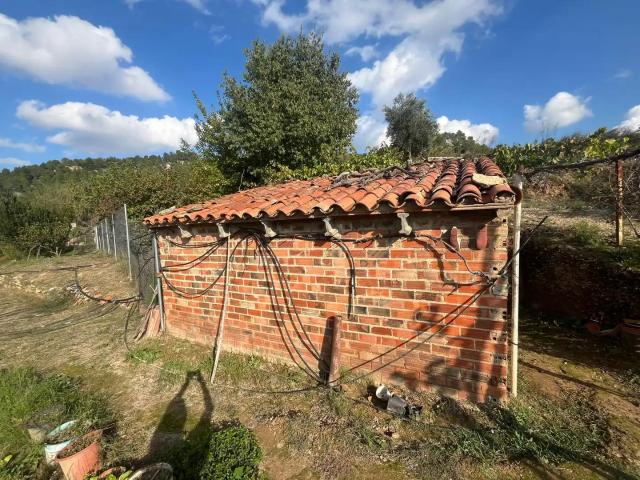 Finca en venta en Torre del Compte Teruel