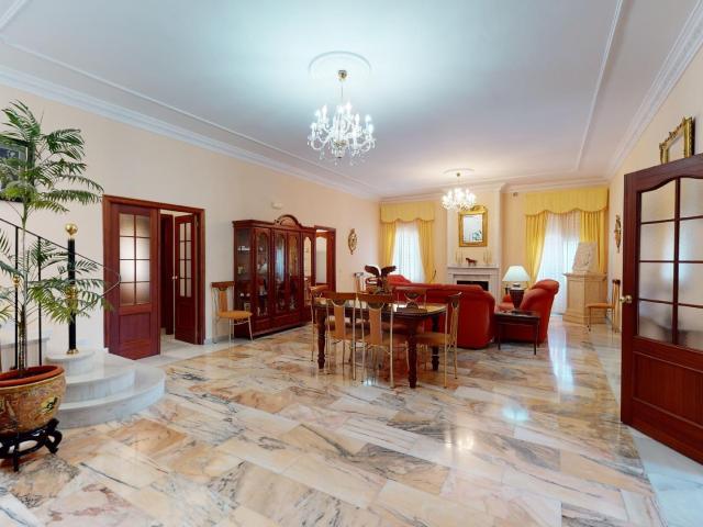 Finca en venta en Villanueva del Río y Minas. Sevilla