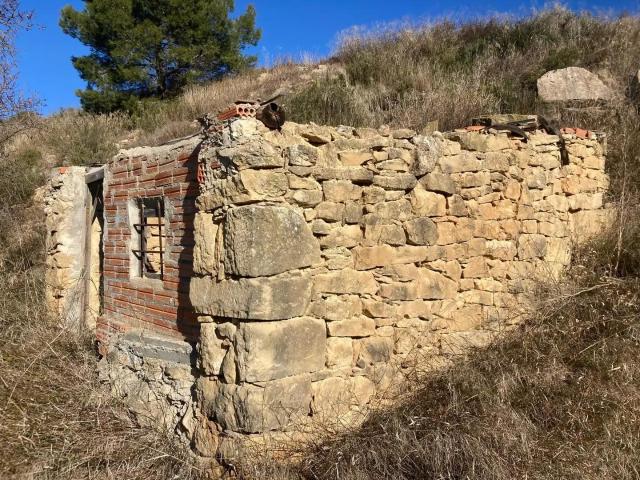 Finca en venta en Caseres Tarragona