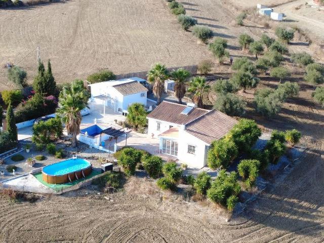 Finca en venta en Coín Málaga