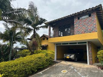 Finca En Venta En El Carmen De Viboral En. V212598