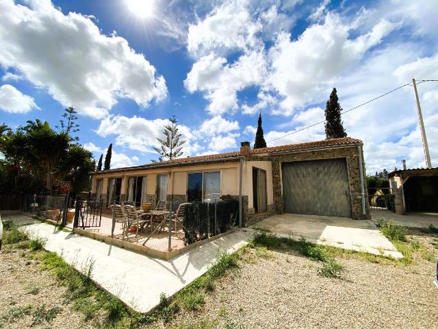 Finca en venta en Montbrió del Camp Tarragona