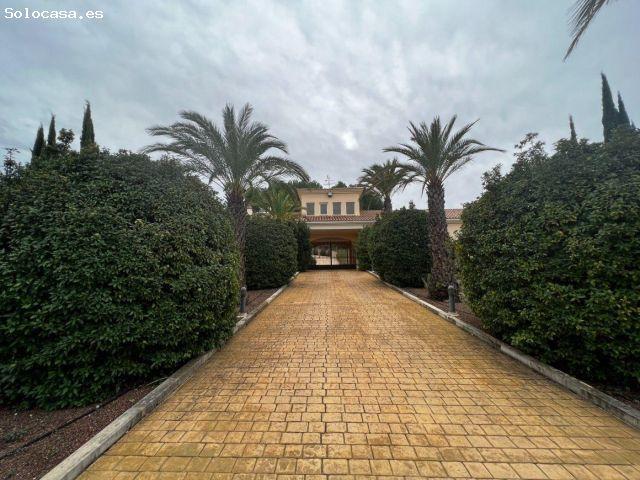 Finca en Penaguila, Alicante