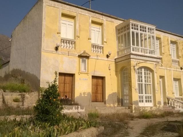 FINCA FALDA DE LA SIERRA DE ORIHUELA