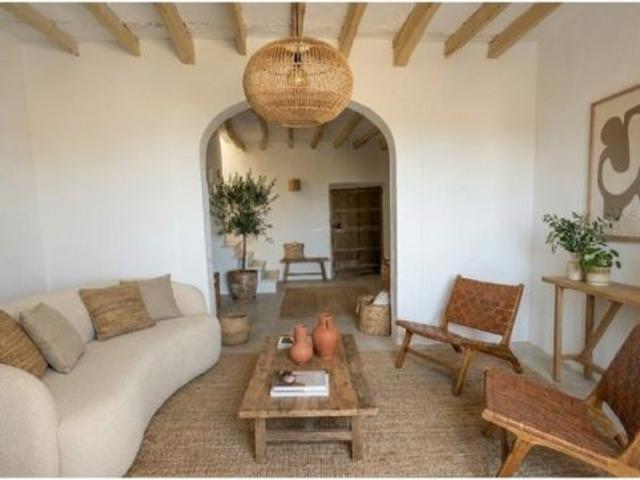 Finca histórica del siglo XIV en Mallorca: 192.000 m² de terreno, varias