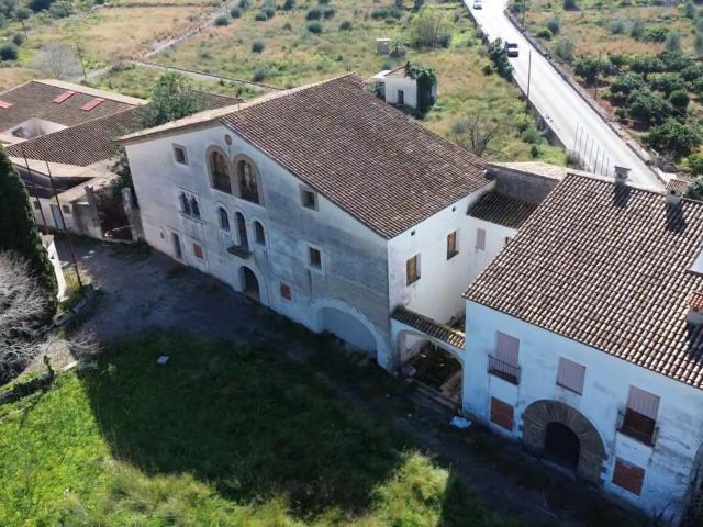 Finca histórica en venta con potencial excepcional en Dénia