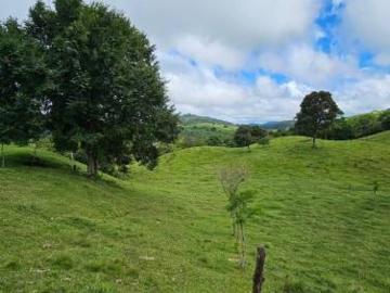 Finca Los Fulgores: Terreno de ensueño con vistas a montañas y mar