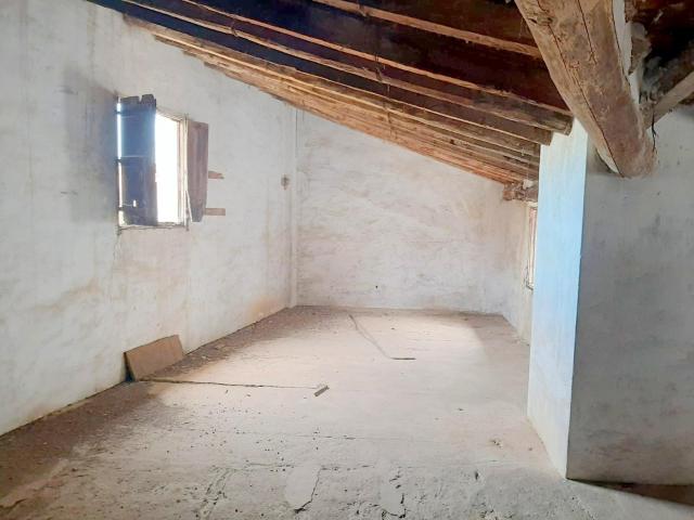 FINCA PARA REFORMAR EN XATIVA