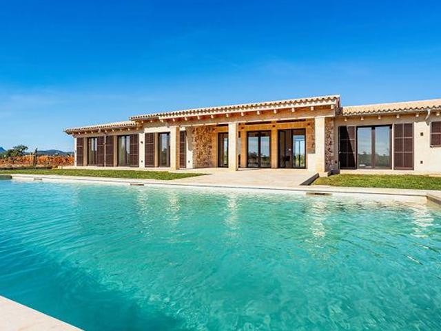 Finca rústica autosuficiente de nueva construcción en Campos. 287m² Campos