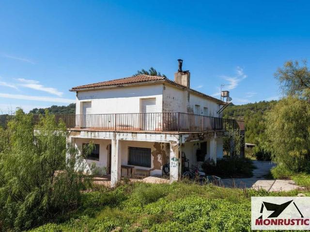 FINCA RÚSTICA CON VIVIENDA A REFORMAR + PARCELA ANEXA EN MASLLORENÇ TARRAGONA