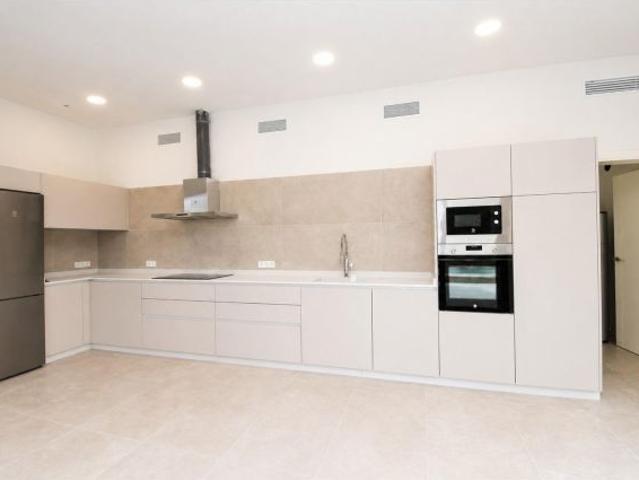 Finca rústica con vivienda de obra nueva en Muro