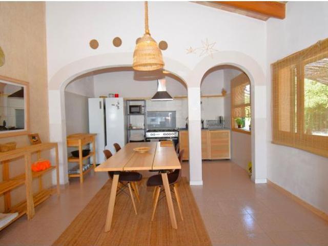 Finca rústica con vivienda en Lloret de Vistalegre