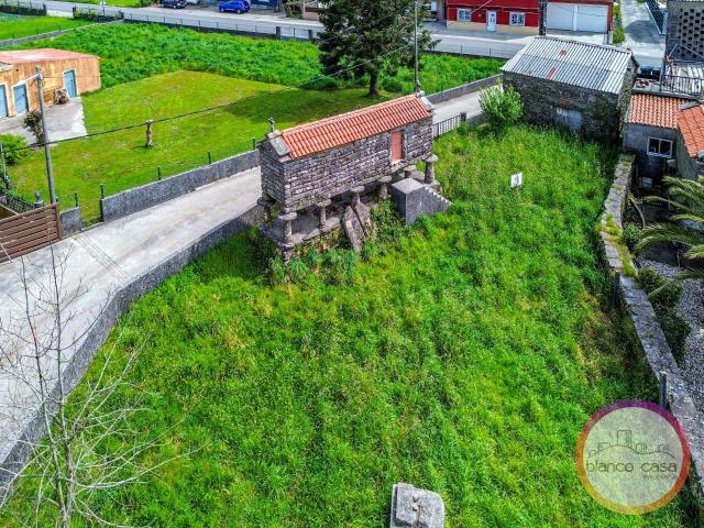 FINCA RÚSTICA con HÓRREO y GALPÓN de Piedra OLVEIRA — DUMBRÍA
