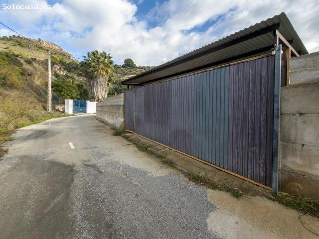 Finca rústica de AGUACATES con CONTRUCCIÓN de 37 m2 en Los Guájares Faragüit