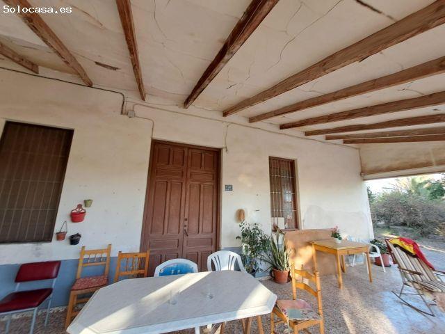 Finca rústica de en la Hoya EN EXCLUSIVA, Elche con 11.000 metros de parcela