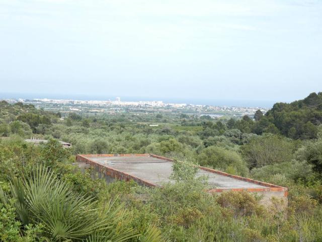 FINCA RUSTICA DE 120.000M2 CON VISTAS AL MAR