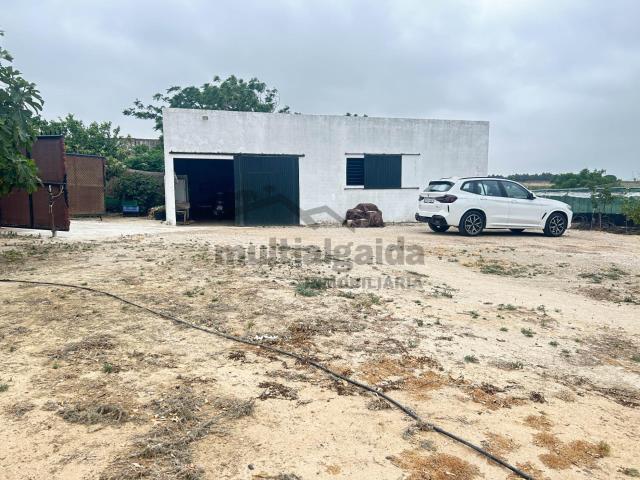 FINCA RÚSTICA EN AV. ROTA