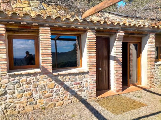 Finca rústica en Alquiler en Alforja