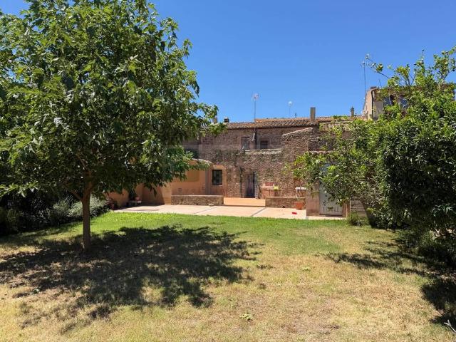 Finca rústica en Alquiler en Rupià