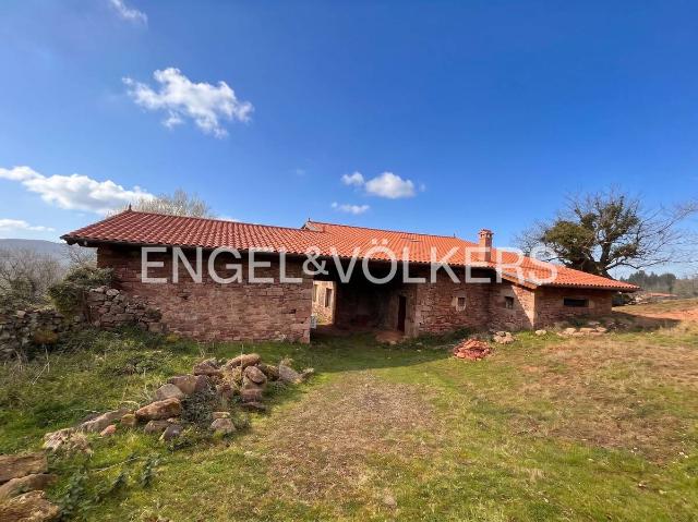 Finca rústica en Venta en Mazcuerras