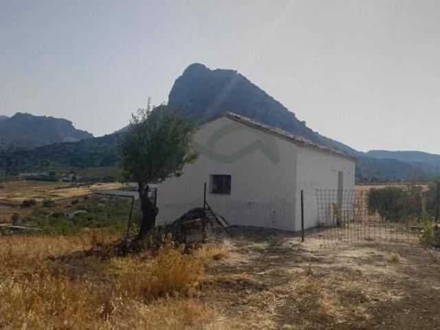 Finca rústica en Venta en Montejaque