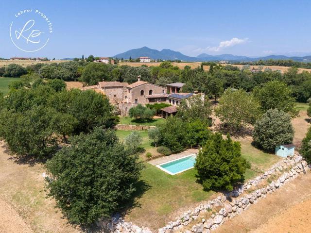 Finca rústica en Venta en Navata