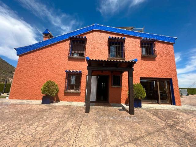 Finca rústica en Venta en Ojén