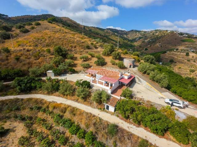 Finca rústica en Venta en Avda Pescia Ctra de Frigiliana