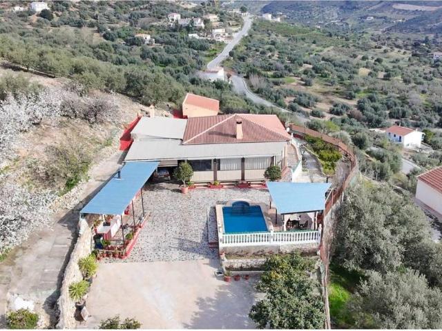 Finca rústica en Venta en Alcaucín