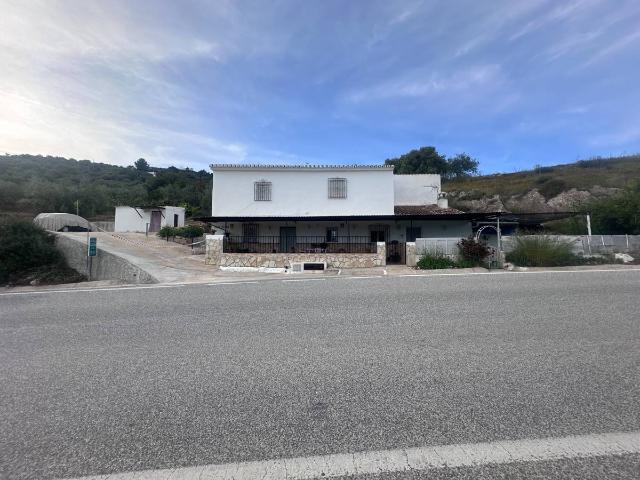 Finca rústica en Venta en Alcaucín