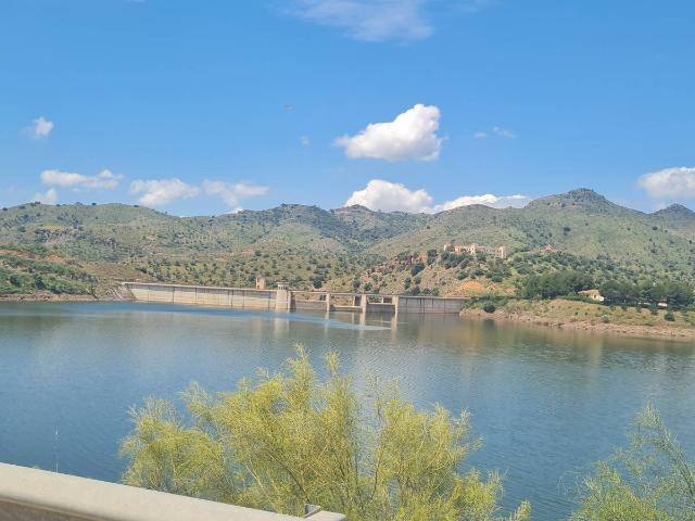 Finca rústica en Venta en Almogía