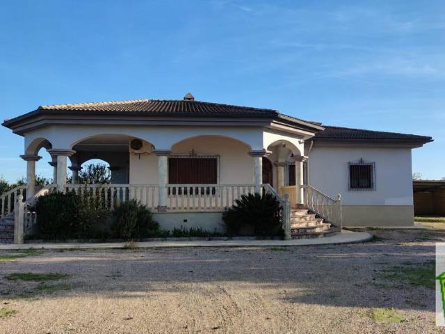 Finca rústica en Venta en Andújar